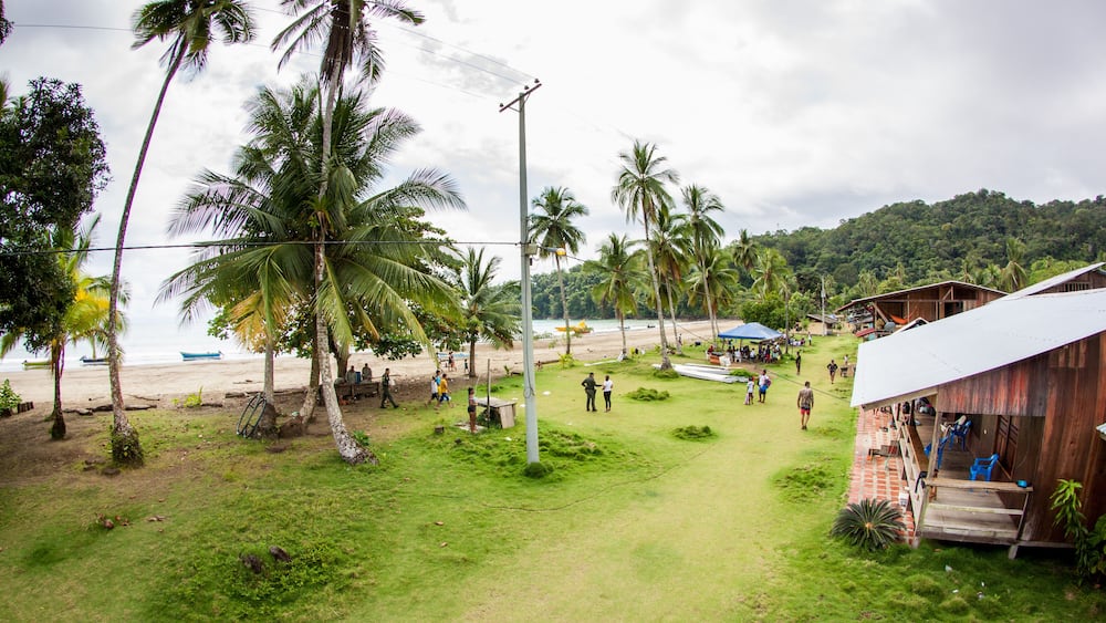 Big Game Angel Lodge in einem Fischerdorf an der Pazifikküste in Kolumbien, Bahia Solano, Jurado
