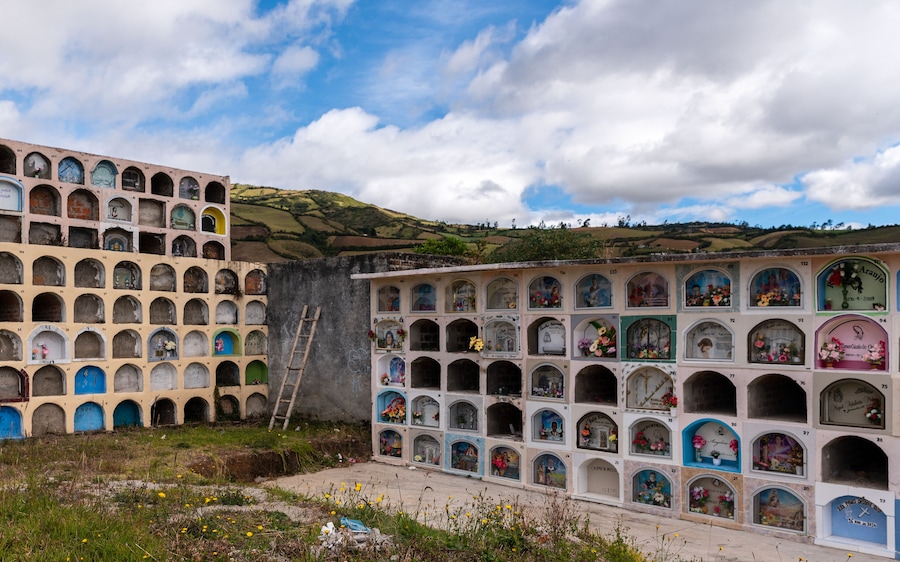 guaitarilla cemetery colombia