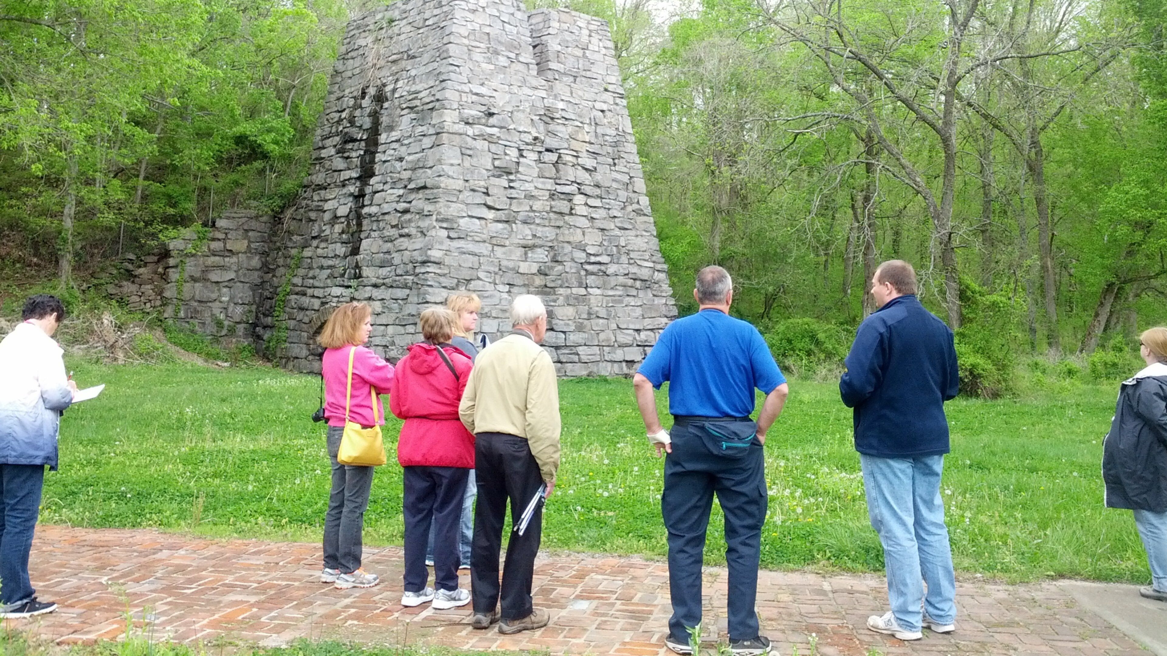 Shawnee National Forest showing heritage elements and a garden as well as a small group of people