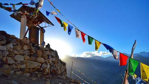 Those hills, those beautiful prayer flags and the holy sound of bells take me to a different world, a world which is far away and lot different from the world we live in. .
A world where independence is not just a matter of annual celebration but it is lived and can be experienced with every breath you take. .
. .
.
.
.
. .
.
.
.
#yourshotphotographer #NGTDailyShot #Natgeotravel #CNtravelerindia #Beautifuldestinations #LonelyPlanetIndia #Earthescope #theweekoninstagram
#IncredibleIndia #_soi #igramming_india #indiatravel #indiatourism #travelrealindia #Lifewelltravelled #travelbug #traveladdict #travellife #travels #travelgram #instatravel #instatraveling #instapassport #travelblog #travelblogger #passionpassport #ilovetravel #sky #nakedplanet #himalayas
#troveron #Lifeatexpedia #troveontuesday #troveron #Lifeatexpedia