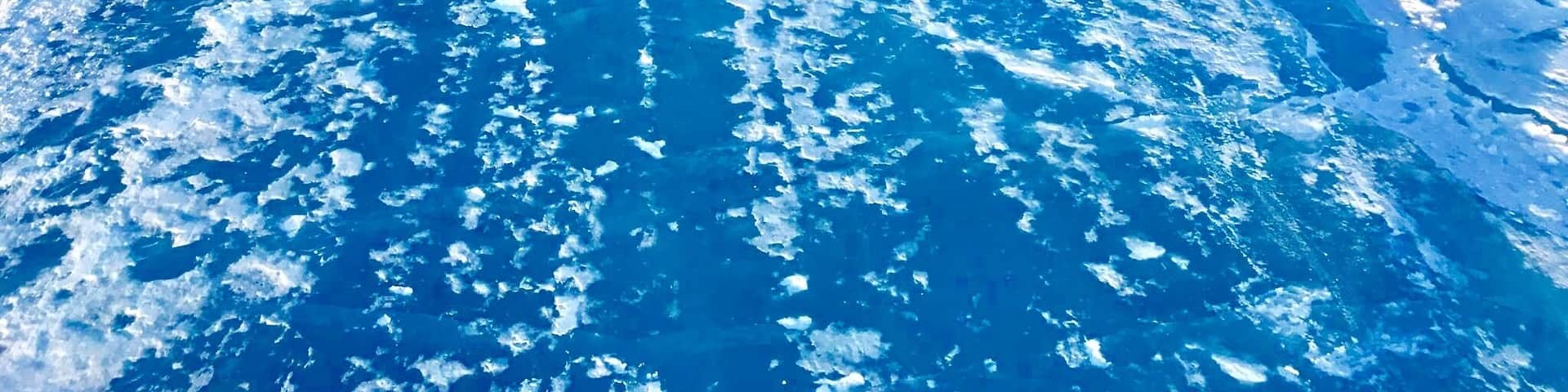 Most of northern #Russia has no roads but in winter you can access remote villages by driving on frozen rivers like this one in Anabar District of #Yakutia