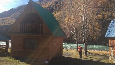 One of the most fascinating and beautiful rivers I've ever seen: green, wild, perfect. Too cold for rafting in October, but we will definitely be back!
#waterlust #Green #GreatOutdoors