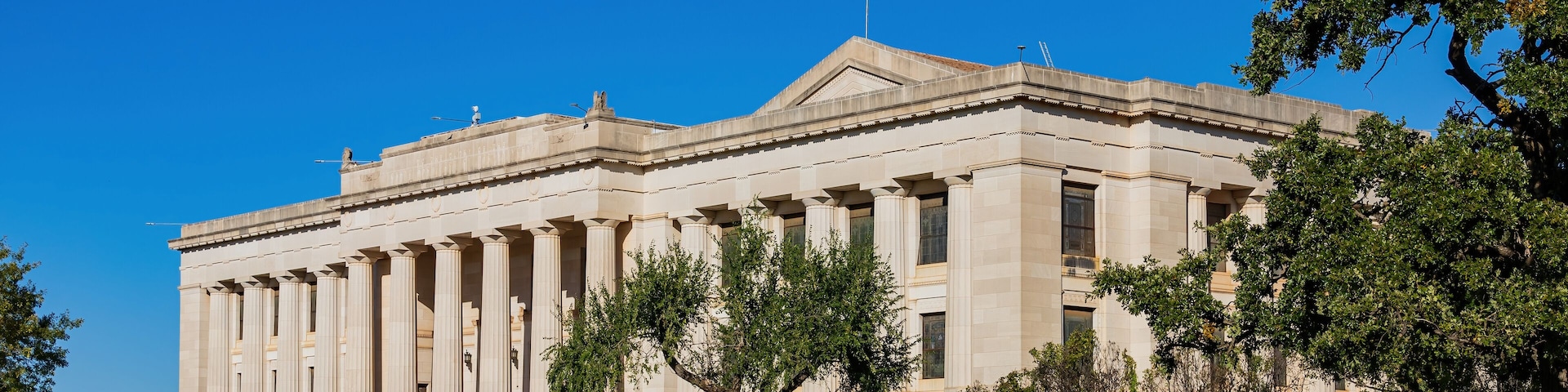 Sunny view of the Scottish Rite Masonic Temple