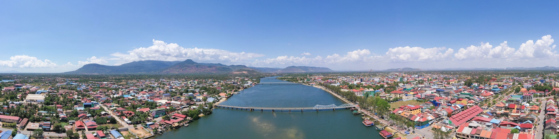 Kampot at Cambodia on Feb 20 , 2019 . Kampot city is a sea city at Cambodia .