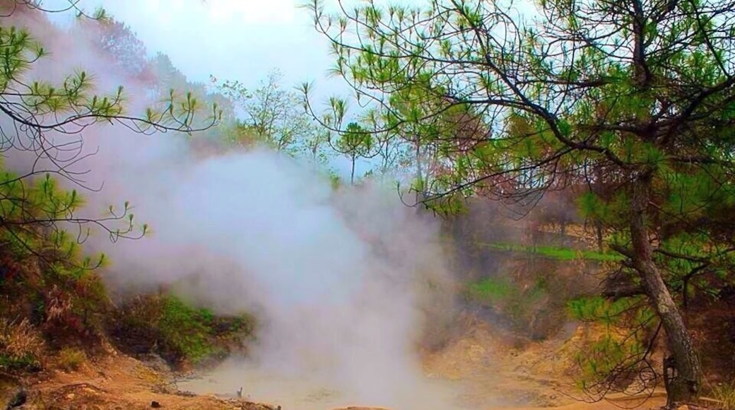 Badekbek Sulfur Spring