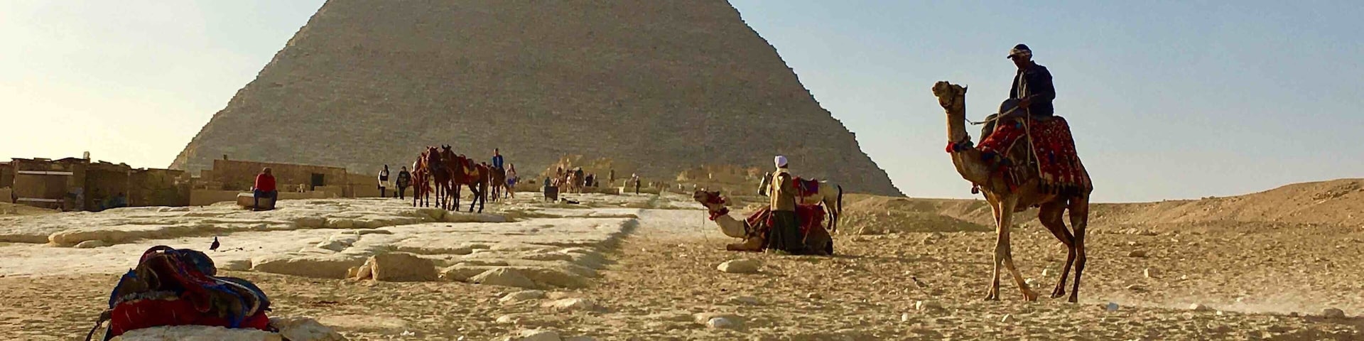 Giza plateau, Cario, Egypt - Cario pyramids - an awesome experience to be out there #red #travel #landscape #ancientruins #nature # architecture #nationalpark #hiking #ancientegypt