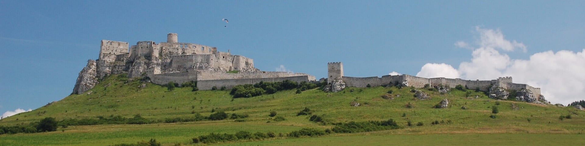 Old ruined castle in eastern Slovakia. It was built in the 12th century, and has been a UNESCO World Heritage Site since 1993.
The nearest main train stations are Spišská Nová Ves and Poprad-Tatry. From either of those you can take a bus to Spišské Podhradie.
#slovakia #UNESCO