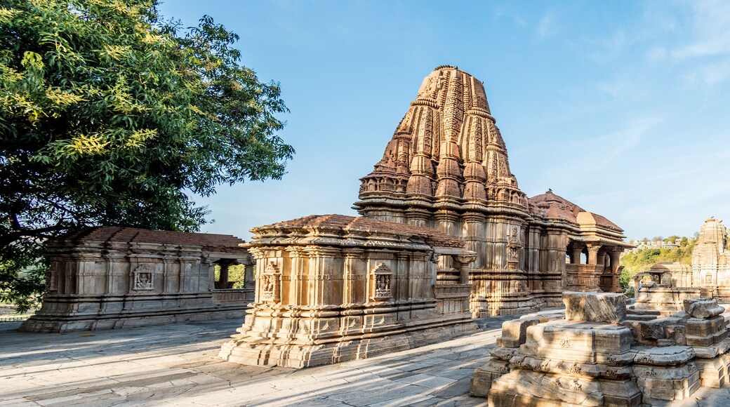 松河上的納格達