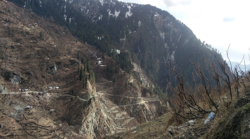 Treking against the valley