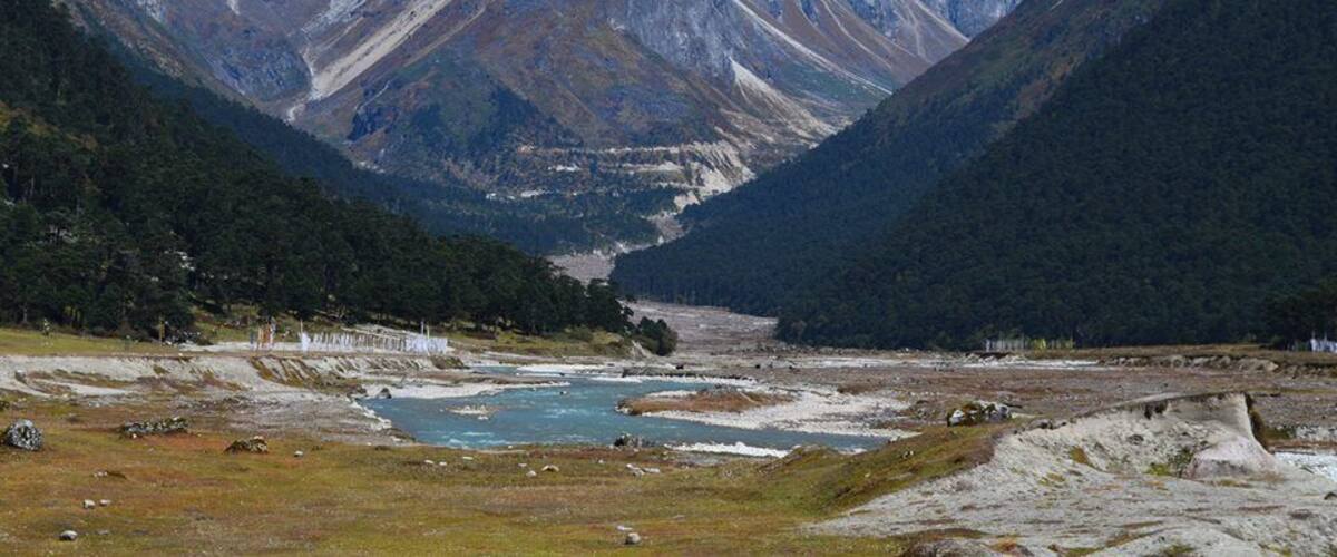 Yumthang Valley, North Sikkim: Just one word BEAUTIFUL! #Yumthang #Sikkim #IncredibleIndia