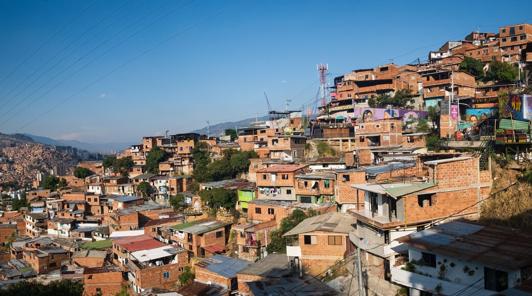panoramic aerial comuna 13 Colombia medellin