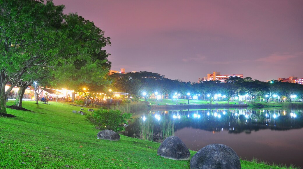 Punggol park with eateries by the pond
