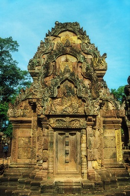 Minature in comparison, but exquisite in it's detail.#InStone