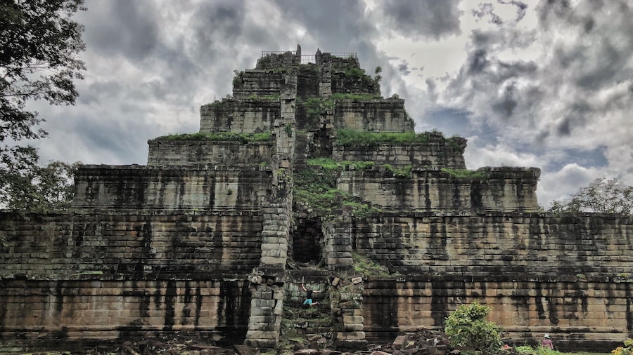 This temple is unique in Cambodia because of its pyramid shape reminiscent of those in South and Central America. Koh Ker is about 2 hours from the center of Siemreap in the province of Preah Vihear. This once thriving capital of the great Khmer Empire now sits in a remote jungle. This is the mainly temple with smallest ones spread out in the area. #ancient #ruins #temple #angkor #khmer