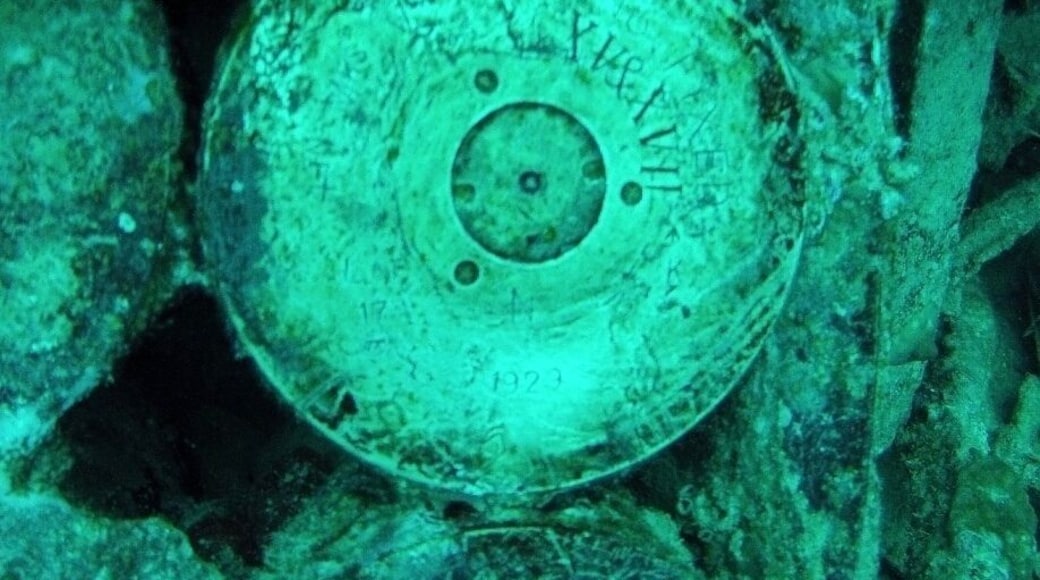 The SS Thistlegorm was a British Naval Ship bombed by the Germans and sunk on 6 October 1941 near Ras Muhammad in the Red Sea and is now considered the top shipwreck diving site in the world!
For about $100 you can take a day trip out of Dahab to Sharm where you bored a lovely boat and cruise out to the site (about another 2 hours), breakfast and lunch are provided and both are quite tasty. The sites are lovely on the way and if you're luck you'll see dolphins!
You take 2 dives at Thistlegorm, 1 outside the ship and the other inside!!! AMAZING!
Pictured are live missiles left on the wreck, you can read the writing. There are 2 tanks left on the deck, airplane parts and other warfare supplies as well as an entire hull of motor bikes. Very creepy and very cool!
You finish the day with a drift dive from Yolanda to Shark Reef, where there is another ship wreck that was carrying toilets. It's pretty funny.