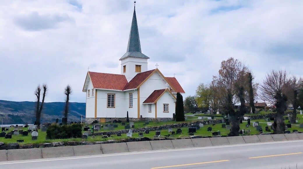 First day in #Norway! We haven’t seen any of the stave churches yet but I was happy to see other cool churches and cute homes on the drive from Gardermoen airport to Etnedal/Bruflat. #church