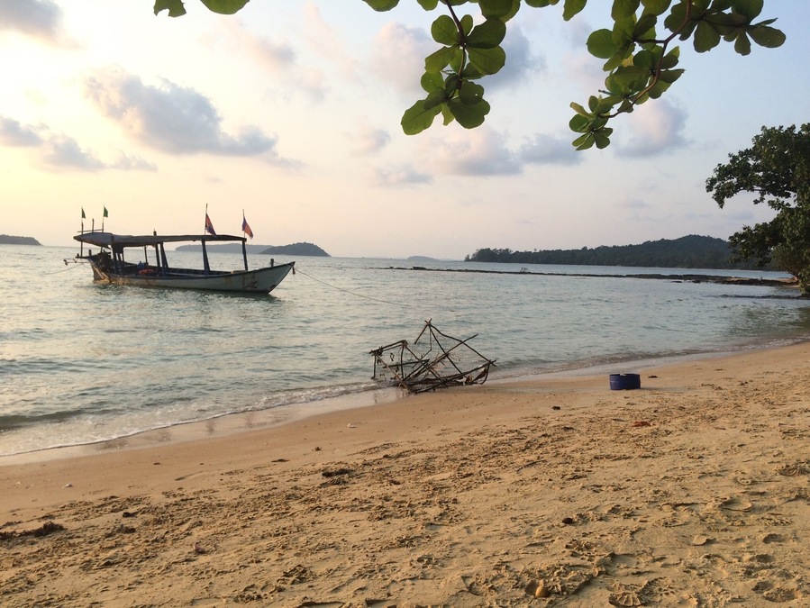 Only an hour off the coast from Sihanoukville, Koh Tah Kiev is much more calm and clean