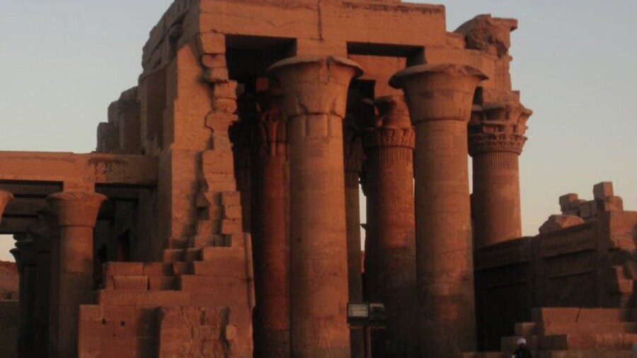 Sunset at #KomOmbo temple #Egypt.