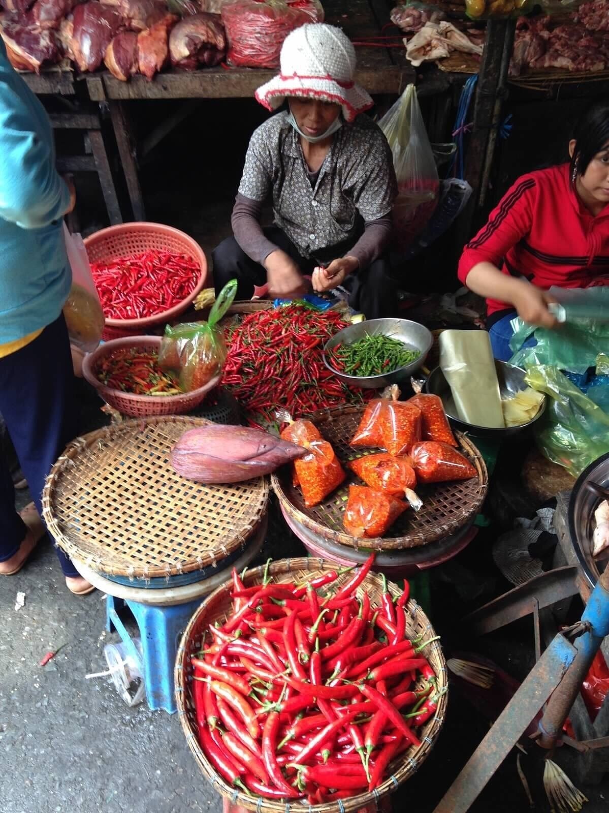 #market

While walking around Phnom Penh I came across this local street market. Locals selling everything from fish, and meat to fruits, vegetables, and flowers. Definitely worth the visit! 

Market is located near the palace and occupies a couple blocks of side streets. So fun to see what locals in Cambodia buy at the "grocery store".