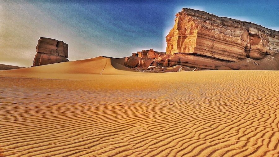 The sand dune and crazy waves, tranquility and calmness all in one