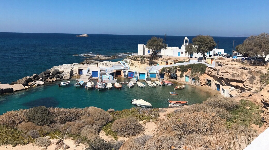 Two tips when visiting Mandrakia the small fishing village in Milos.
1. Eat at Medusa for some of the best, most fresh seafood you'll ever have.
2. After your meal walk down to the fishing village to explore the sites below!
#lifeatexpedia