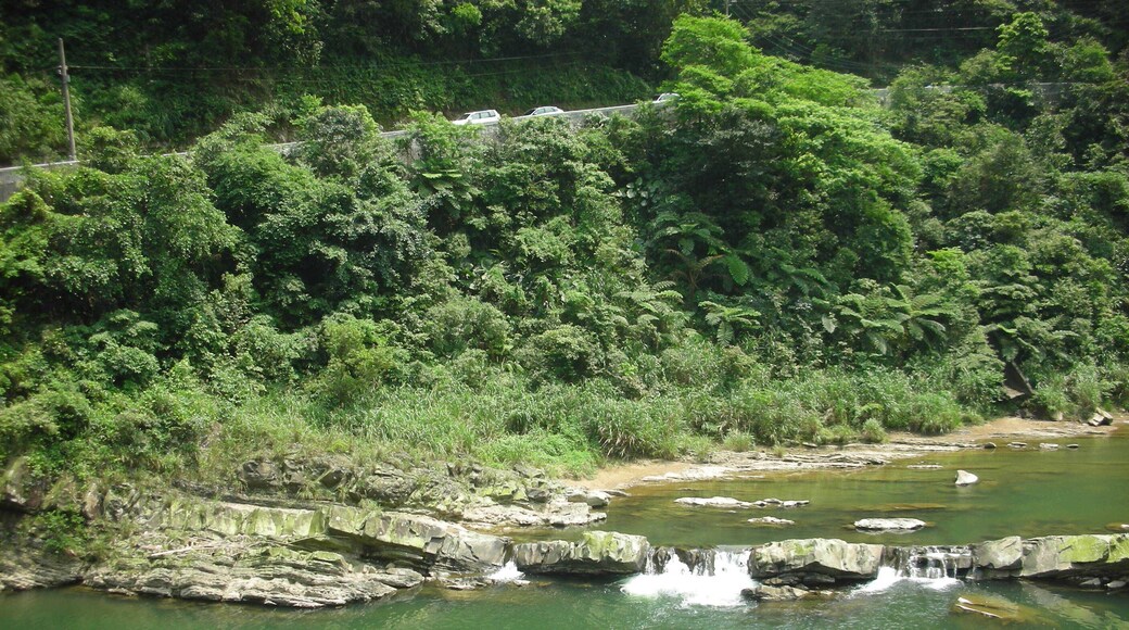 基隆河河谷 Keelung River