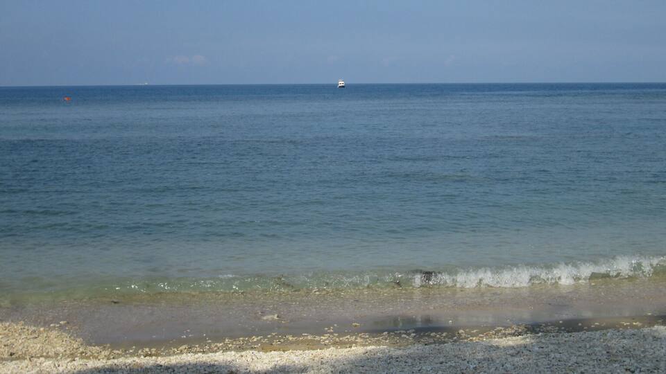 屏東縣恆春鎮 炙熱的恆春海岸