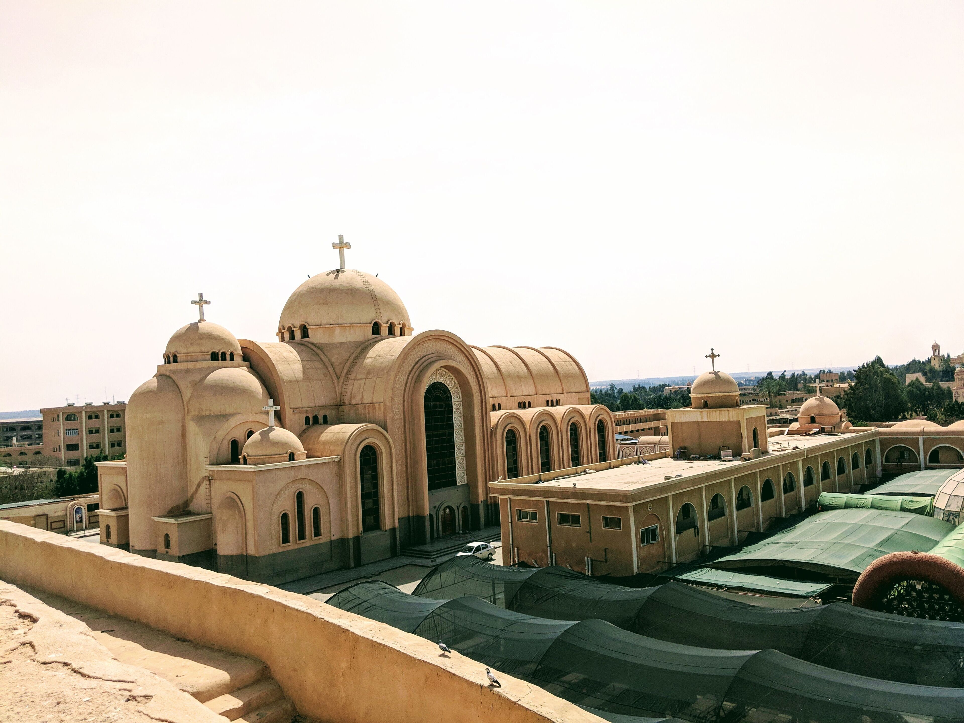 If you road trip from Cairo to Alexandria, I recommend stopping at this monastery and discovery it's rich history told by a monk who calls it home
#adventure #alexandria #cairo #egypt