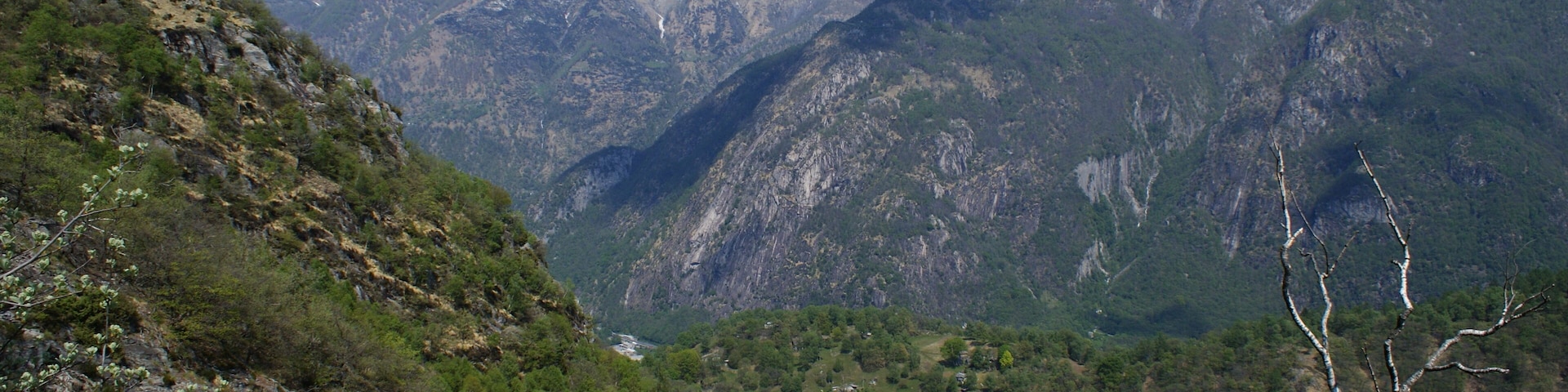 Blick vom Salmone nach Norden.