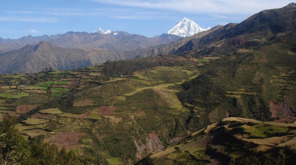 Getting higher and higher, nearing our camp for the night
#hiking