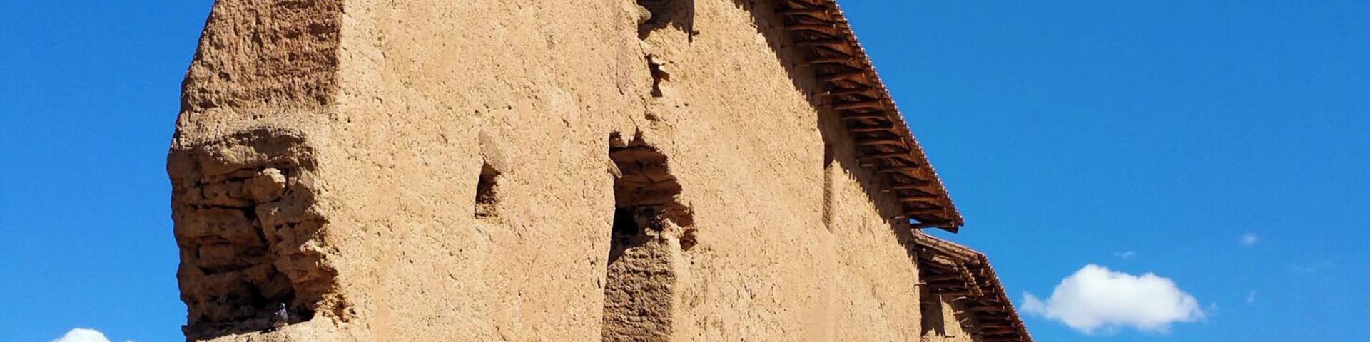 One of the many interesting Incan sites along the way from Puno to Cusco.