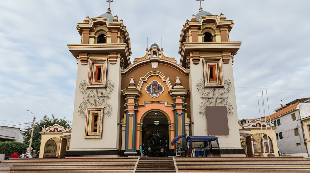 ๊ทธ๋ก์์ค ํ๋ผ๋