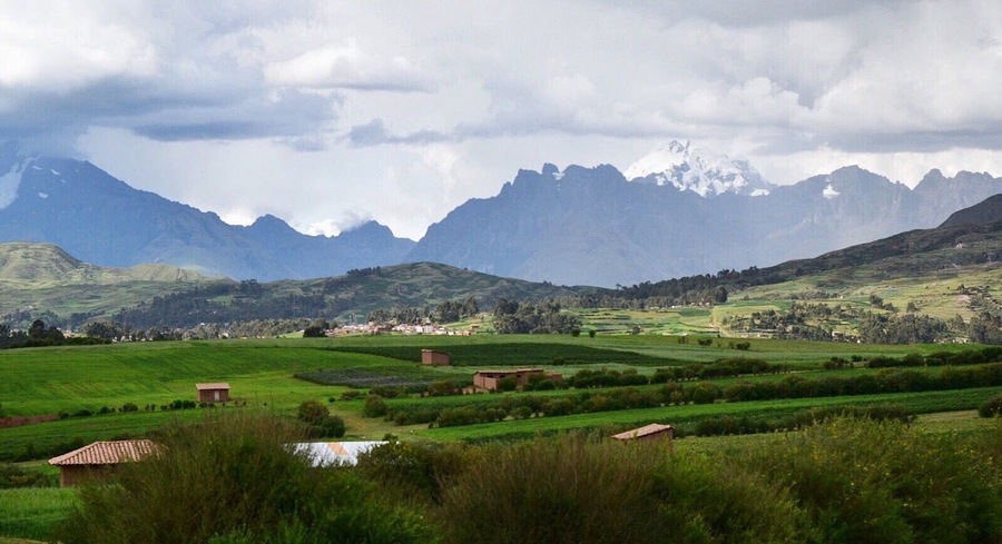 View of the Andes driving from Cusco to the Urubamba Valley. Wish I had an exact location.