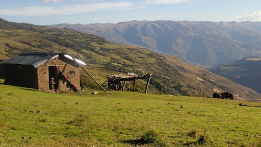 Day 1 of trek: getting close to our first camp site which will be at 3,500 m (11,545 ft)