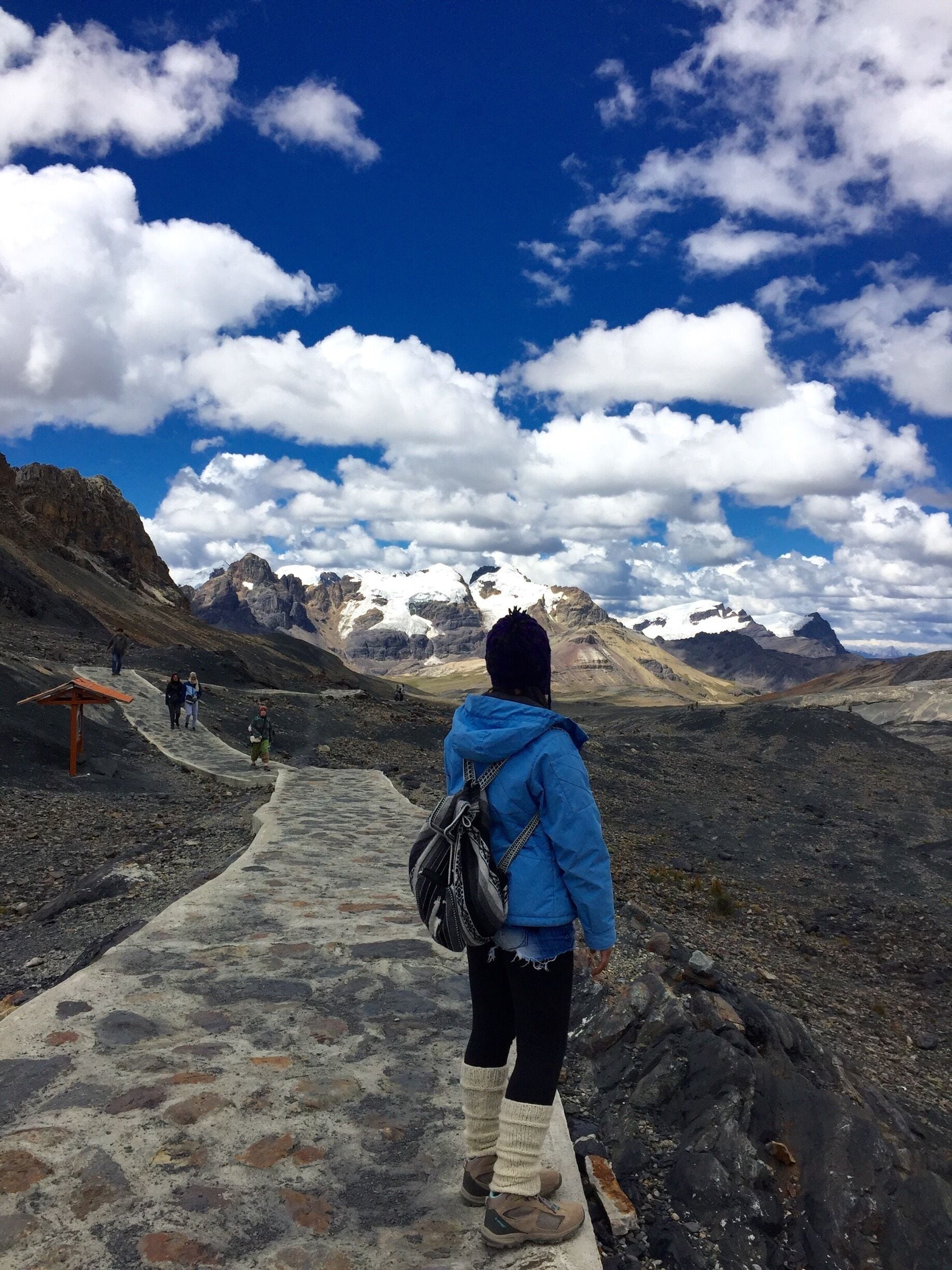 A walk up to the clouds (3500 to 6768 msnm)! 

Visit Peru and see this beautiful #blue with your own eyes. 