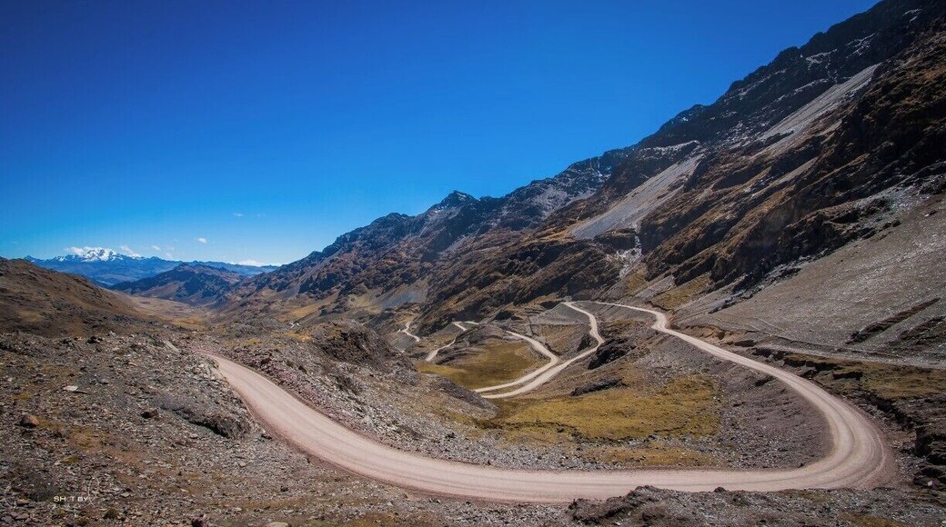 Take the Lares mountain pass with the highest point at almost 4600m.
You can enjoy the fabulous dramatic views that are all around.
It is also famous for mountain biking, you can do the downhill of 32km. #peru #roadtrip
