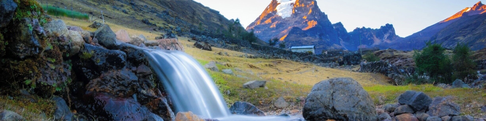 Less popular, less crowded, more beautiful! The Lares trekking through the heart of the Andes is a wonderful alternative on the busy Inca trail.
#localgem #travel #peru #trails #hiking