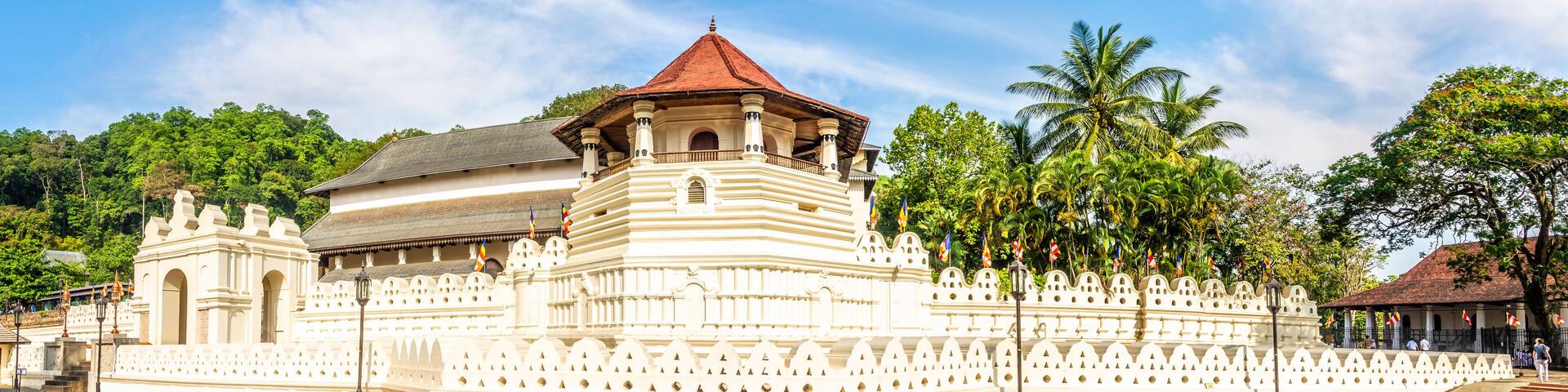 Panoramic view at the Temple of the Sacred Tooth Relic in the city of Kandy - Sri Lanka