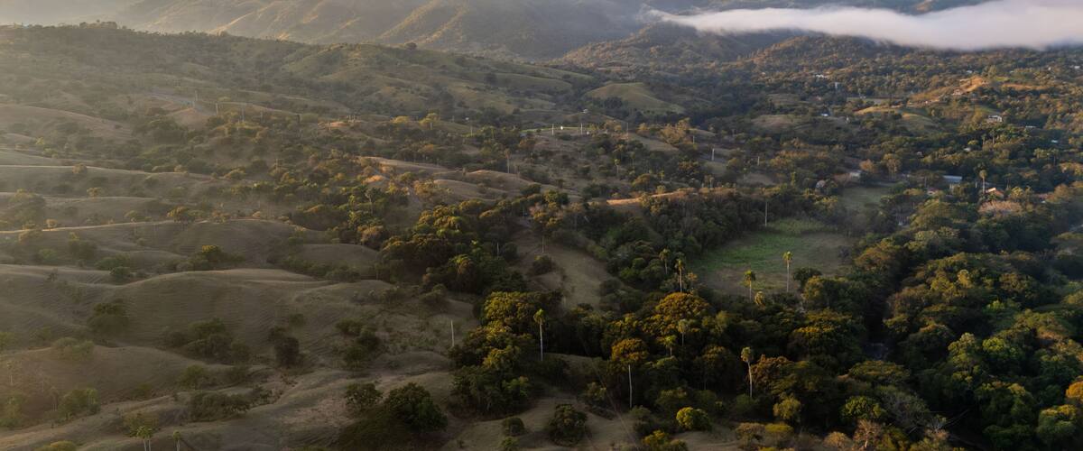 San José de las Matas (Sajoma) República Dominicana, Cordillera Central al Sur y el Valle del Cibao al Norte.