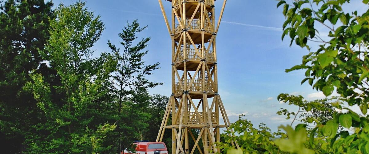 Rozhladna pod Klenovou