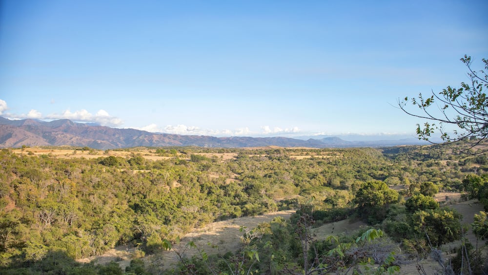 CRATER OF AN EXTINCT VOLCANO ON THE SOUTH SIDE OF THE CENTRAL MOUNTAIN RANGE OF THE DOMINICAN REPUBLIC, IN THE SAN JUAN VALLEY