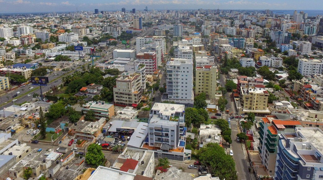 Mirador Norte and El Millon, Santo Domingo, DR