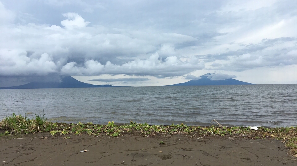 Not very often you get two active volcanos together