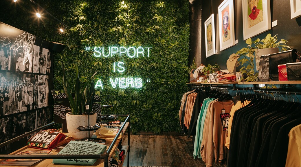 Ponce City Market which includes signage, interior views and shopping