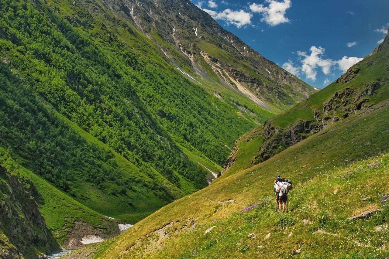 July 2010 

Khvakhidistskali river valley, Tusheti region, Caucasus, Georgia 

On the trek from Omalo to Tusheti, 3rd day from near Chontio towers to camp under Atsunta pass... On a sunny day you just enjoy the green megaslopes of the Caucasus... 