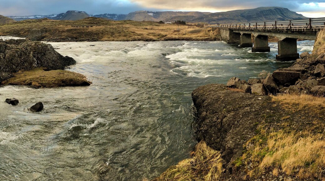 This is one of my favorite pictures from Iceland. We were just traveling down the road and decided to stop and stretch our legs once we crossed the bridge. Beautiful country. 11/20/19
