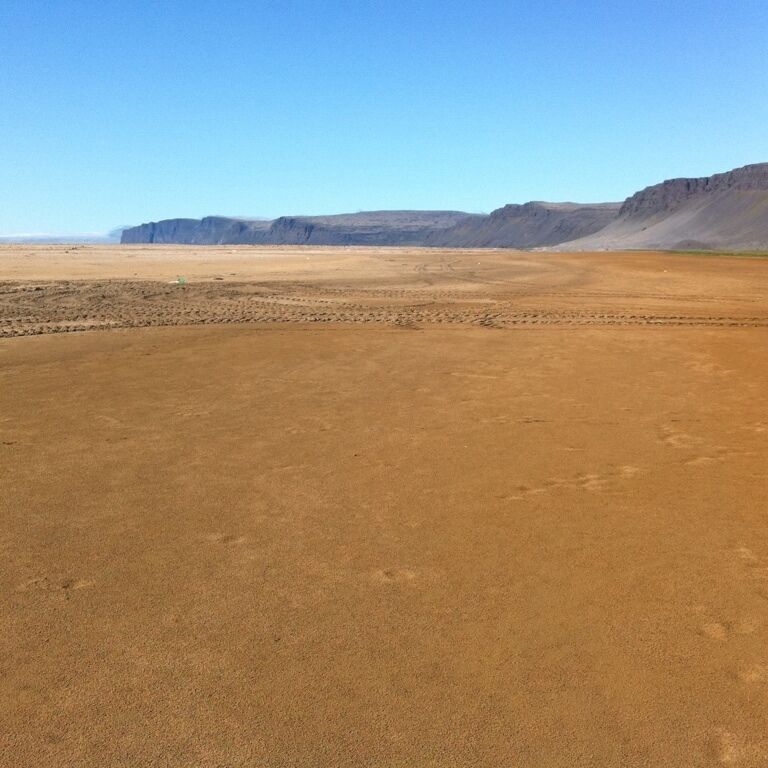 Amazing beach. Special for it's red sands. Great for a walk. 