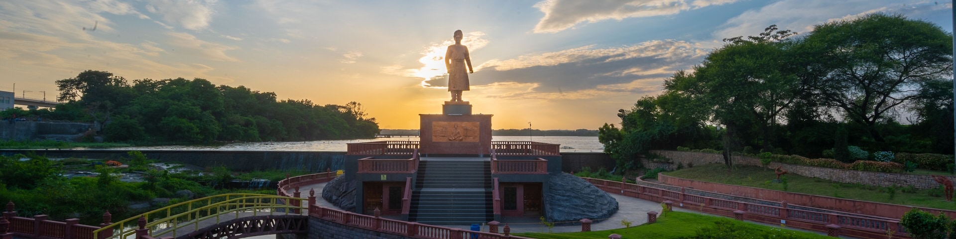 swami vivekananda statue nagpur