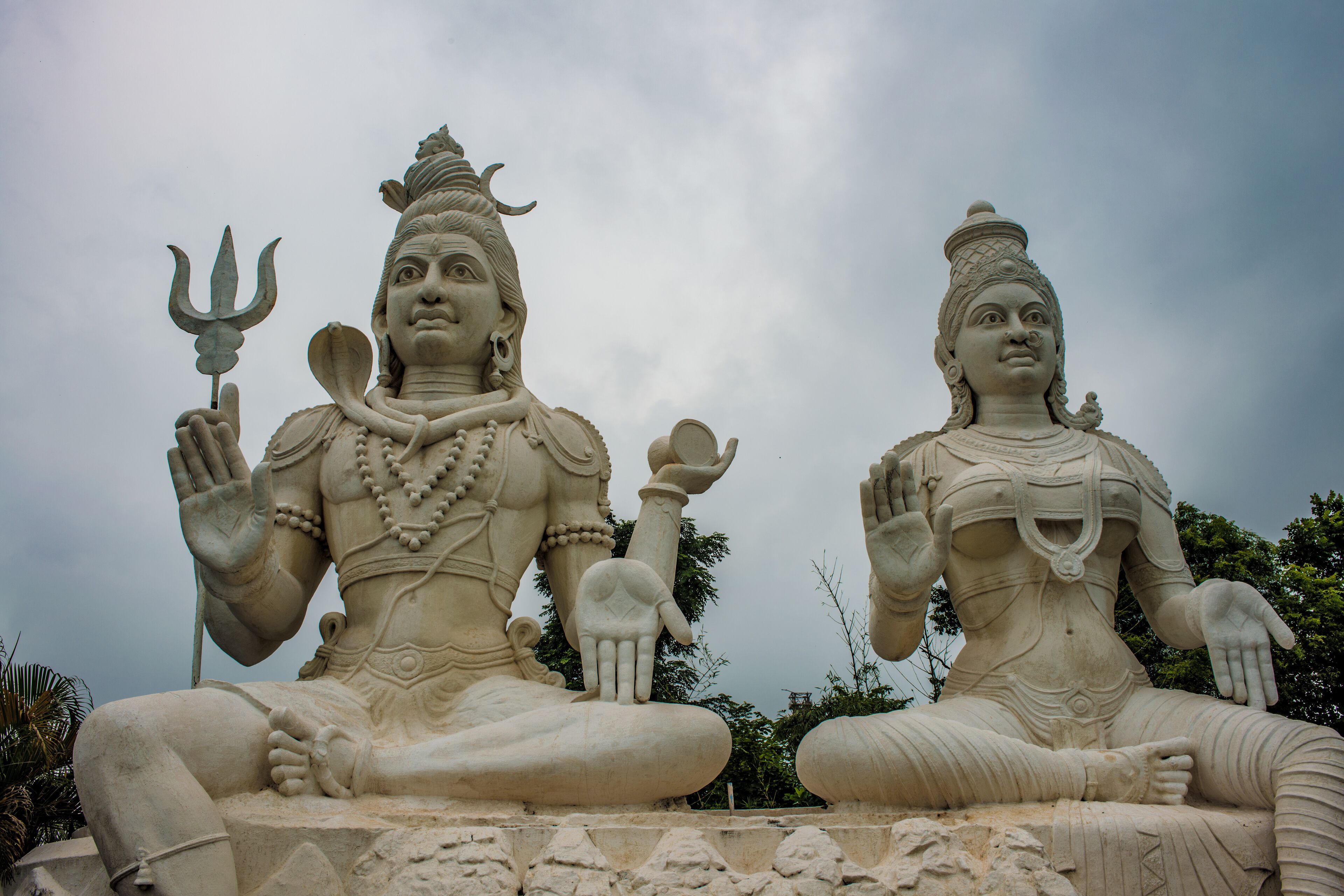 Visakhapatnam India: Shiva Parvathi statues on Kailasagiri hill in Andhra Pradesh state India