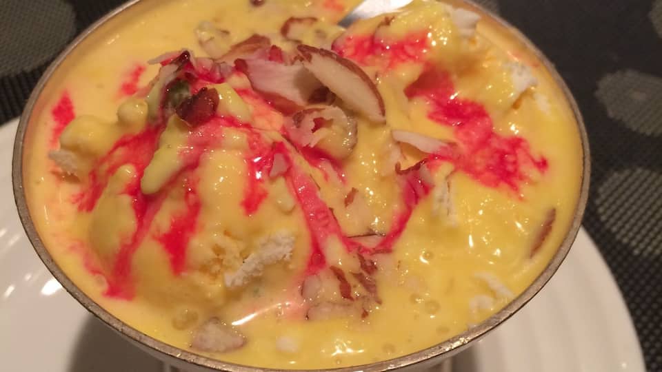 Yumm ....
Known for sweets and authentic Rajasthani Food ....